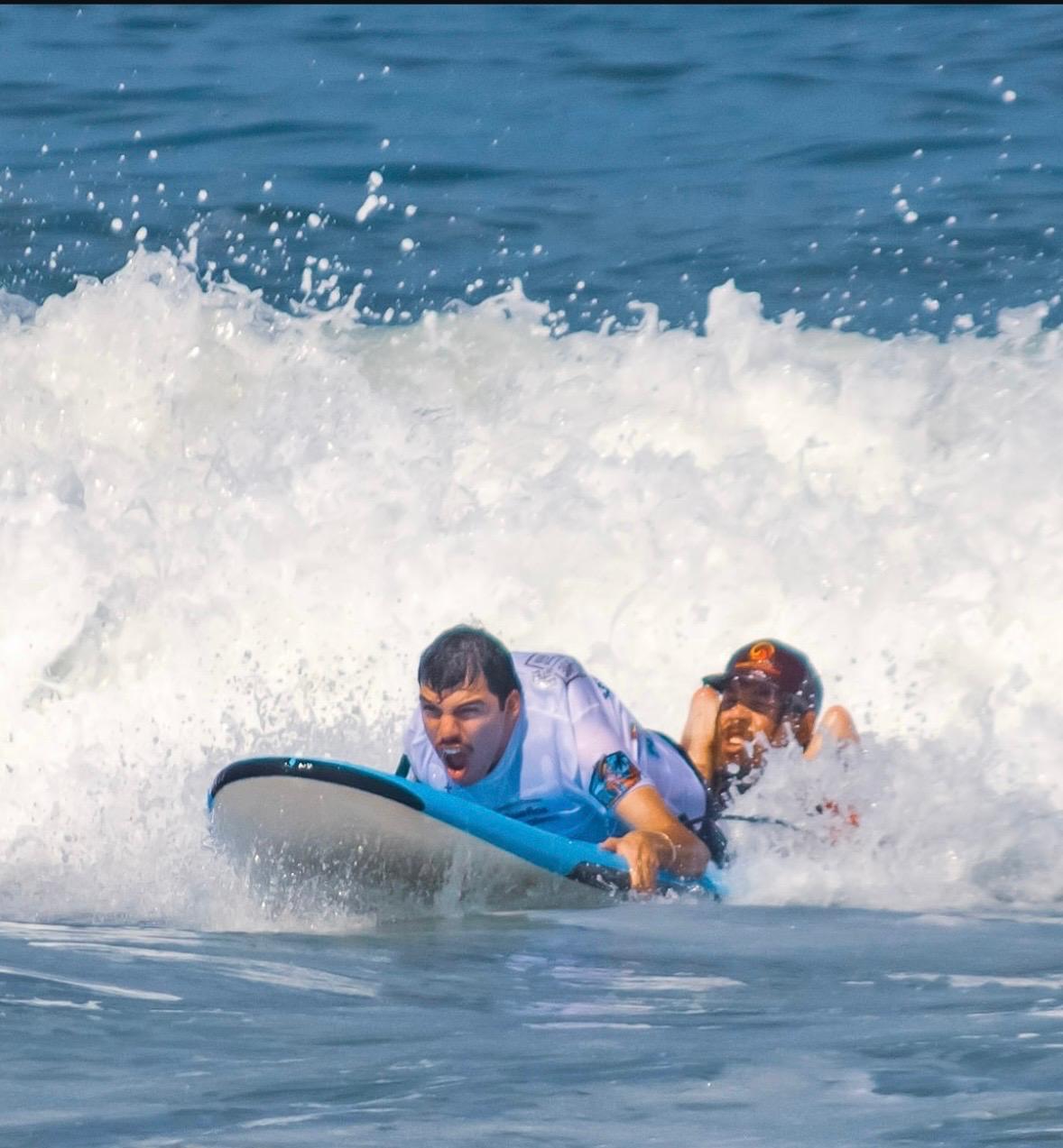 Fundación Surfeando Sonrisas
