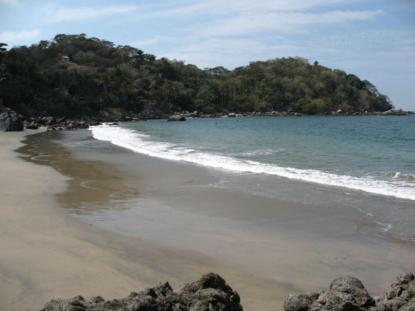 Playa Los Muertos
